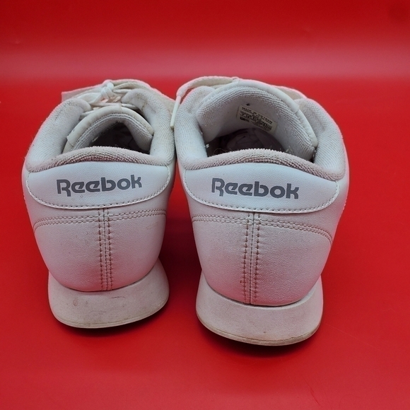 Reebok Classic All White Princess Club  Womens 7 Shoes #55037977 - Picture 13 of 15